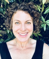 Book an Appointment with Rebecca Rizzetta at San Francisco Community Acupuncture on Valencia