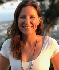 Book an Appointment with Annie Rosenberg for Traditional Chinese Medicine & Acupuncture