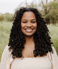 Book an Appointment with Marlee Arteta-Munshaw for Acupuncture