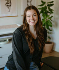 Book an Appointment with Dr. Monica Puetz for Acupuncture