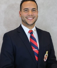 Book an Appointment with Dr. Eduardo Guzmán for Chiropractic