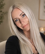 Book an Appointment with Lacey Graham at Pearl District