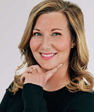 Book an Appointment with Christina Zandi for Chiropractic