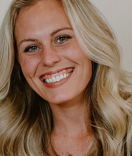 Book an Appointment with Sarah Wedel for IV Infusion/Injections
