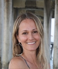 Book an Appointment with Hetta Welch for Massage Therapy