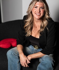 Book an Appointment with Amber Thomas for Injectables