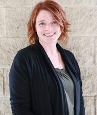 Book an Appointment with Lindsey Crelia for Counseling with LPC/LCSW/RPT